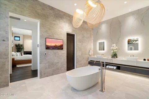 $8,925,000 | 10585 East Crescent Moon Drive, Unit 44, Scottsdale, AZ 85262