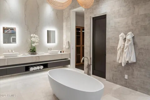 $8,925,000 | 10585 East Crescent Moon Drive, Unit 44, Scottsdale, AZ 85262