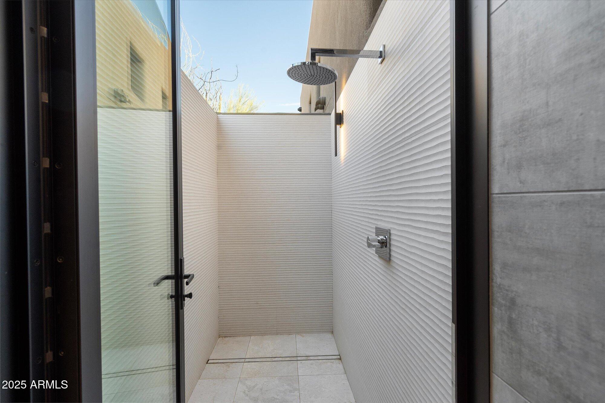 10585 East Crescent Moon Drive, Unit 44 Scottsdale, AZ 85262 - Photo 40 of 88 033-Outdoor Shower
