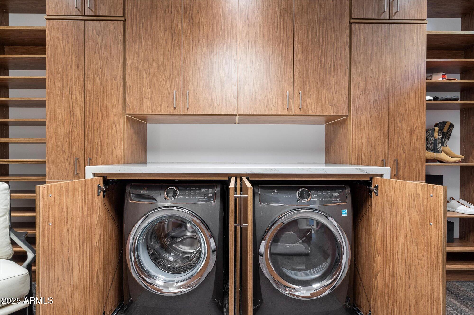 10585 East Crescent Moon Drive, Unit 44 Scottsdale, AZ 85262 - Photo 43 of 88 036-Primary Bedroom Closet