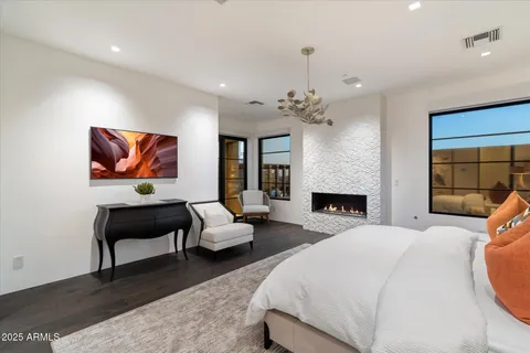 $8,000,000 | 10585 East Crescent Moon Drive, Unit 44, Scottsdale, AZ 85262