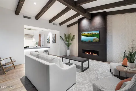 $8,925,000 | 10585 East Crescent Moon Drive, Unit 44, Scottsdale, AZ 85262