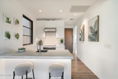 $8,925,000 | 10585 East Crescent Moon Drive, Unit 44, Scottsdale, AZ 85262