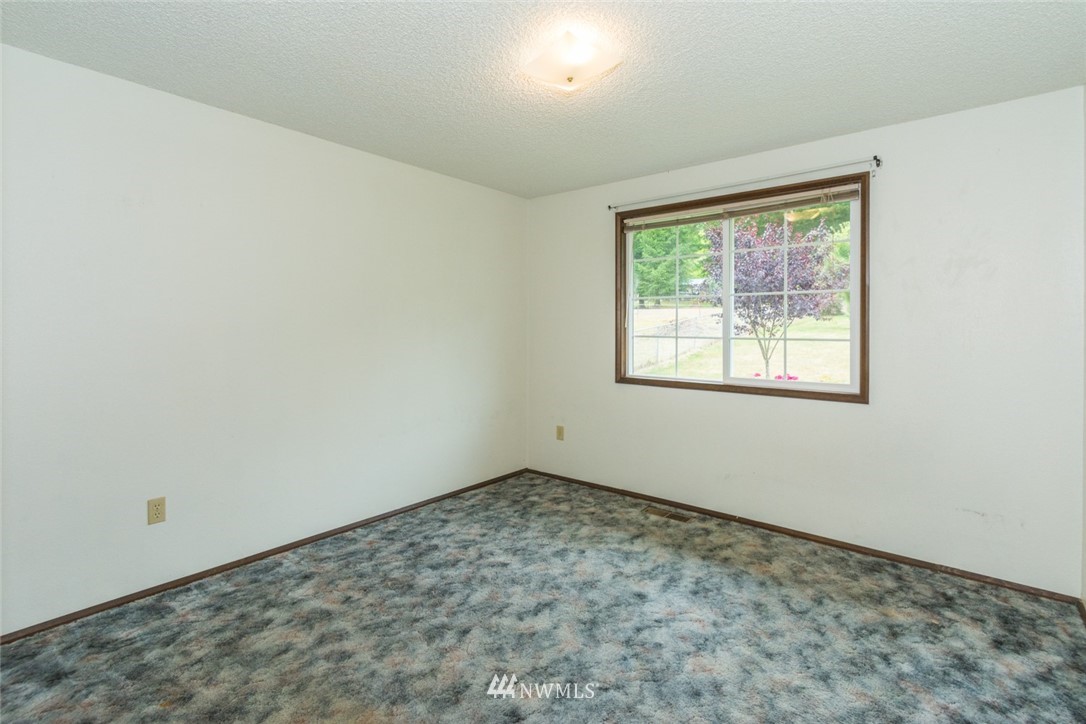 590 Jorgensen Road Onalaska, WA 98570 - Photo 10 of 25 Gallery Image 10