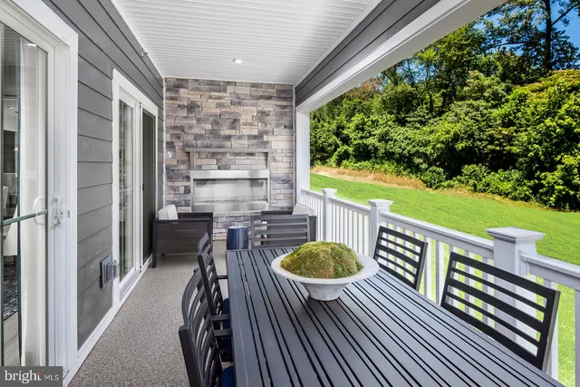 $606,485 | 13826 Ridgeview Court, Cockeysville, MD 21030