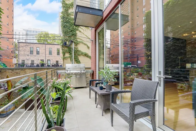 a view of empty room with windows
