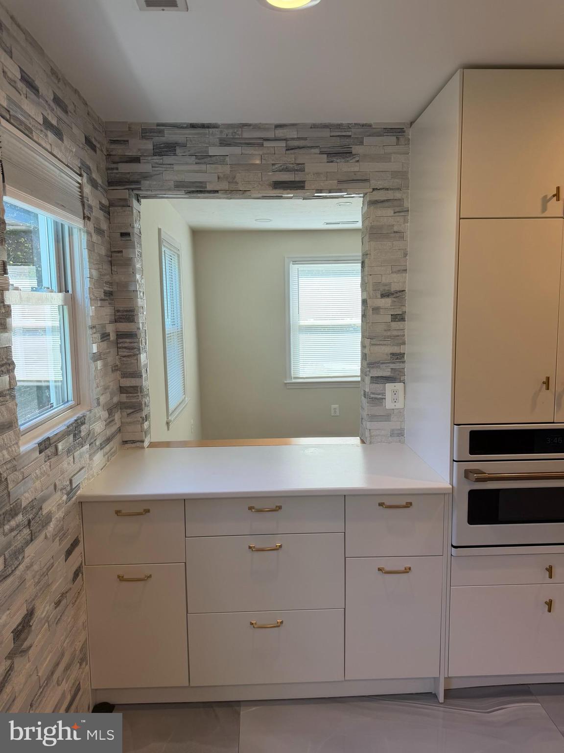 2923 Fairhill Road Fairfax, VA 22031 - Photo 17 of 63