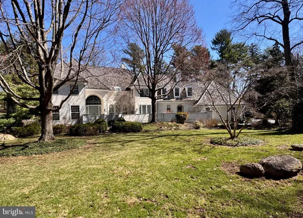 $18,000 | 841 Mt Moro Road, Villanova, PA 19085