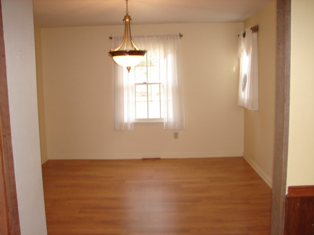 1467 West Cedarville Road Freeport, IL 61032 - Photo 8 of 9 a view of an empty room with a window