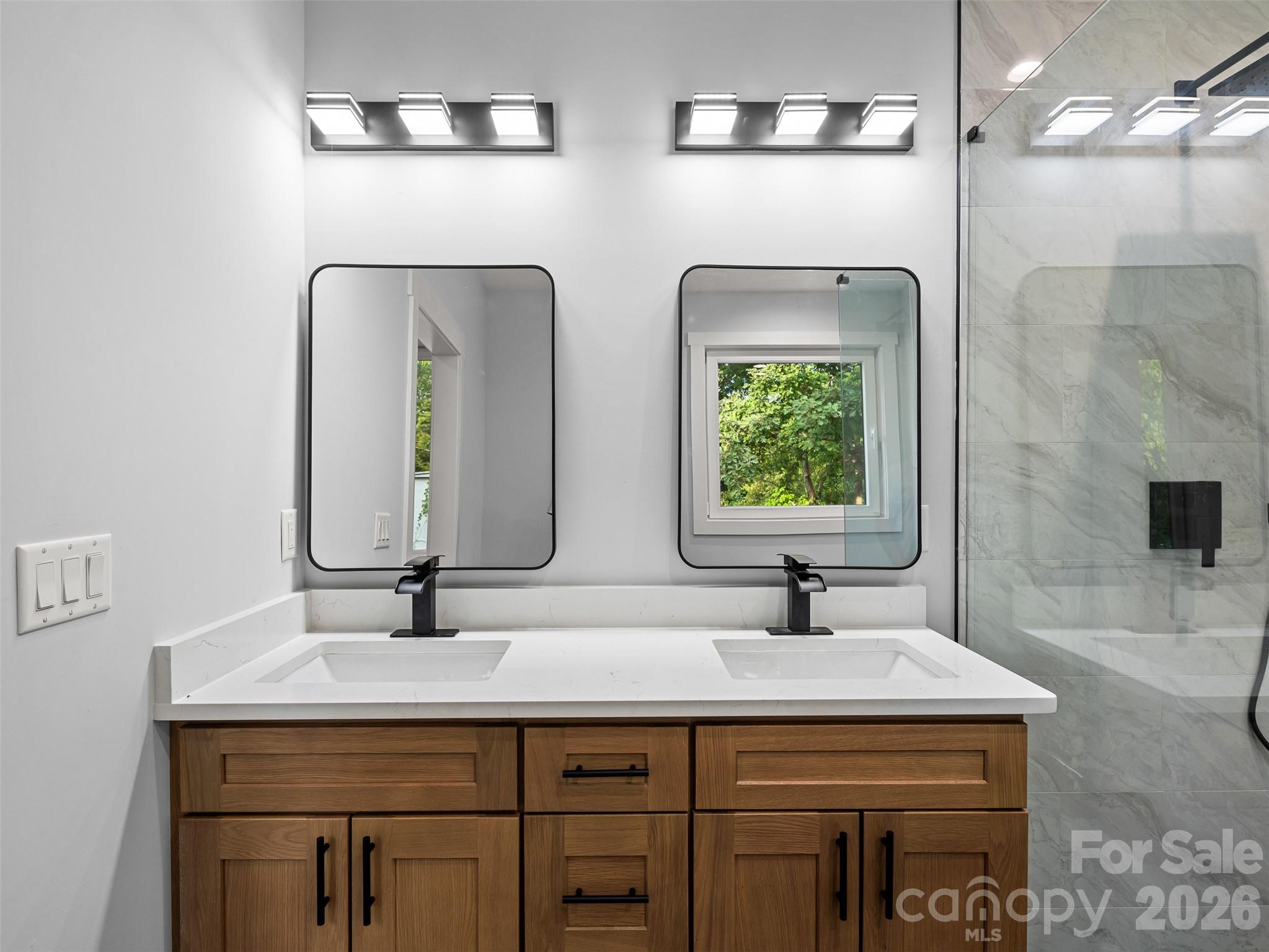 902 Narva Road Hendersonville, NC 28792 - Photo 17 of 48 Gallery Image 17