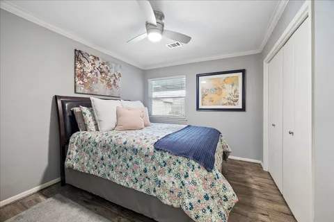 $574,900 | 10714 Sugar Hill Drive, Houston, TX 77042