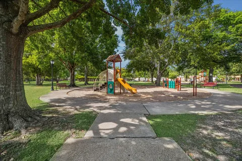 $574,900 | 10714 Sugar Hill Drive, Houston, TX 77042