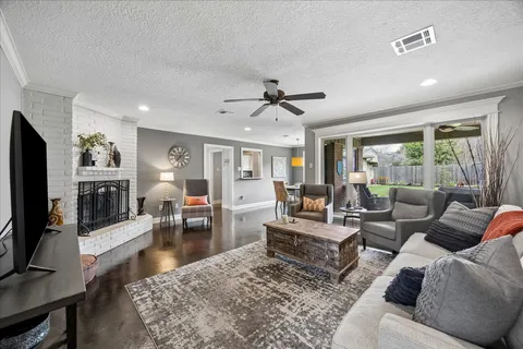 $574,900 | 10714 Sugar Hill Drive, Houston, TX 77042