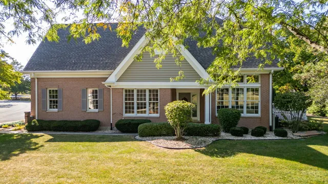 $549,900 | 4258 Stableford Lane, Naperville, IL 60564