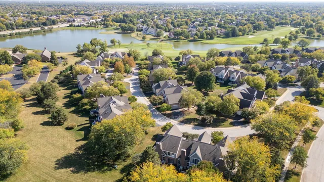 $549,900 | 4258 Stableford Lane, Naperville, IL 60564