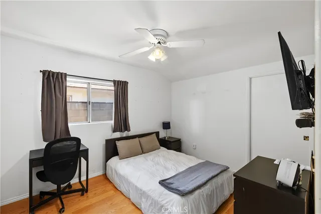 $999,000 | 17419 Leadwell Street, Lake Balboa, CA 91406