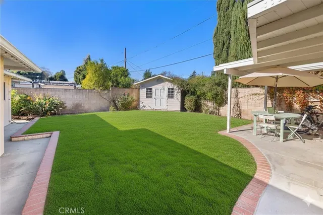 $999,000 | 17419 Leadwell Street, Lake Balboa, CA 91406