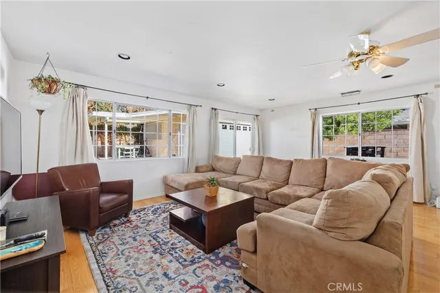 $999,000 | 17419 Leadwell Street, Lake Balboa, CA 91406