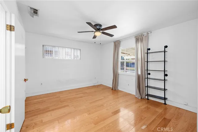 $999,000 | 17419 Leadwell Street, Lake Balboa, CA 91406