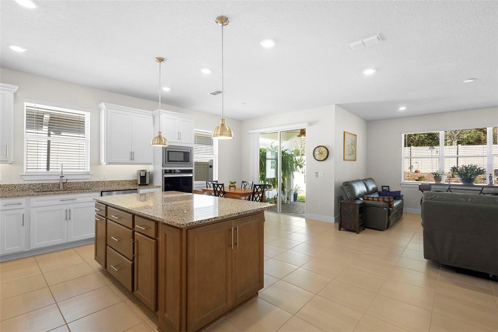 2024 Canopy Terrace Boulevard DeLand, FL 32724 - Photo 11 of 25