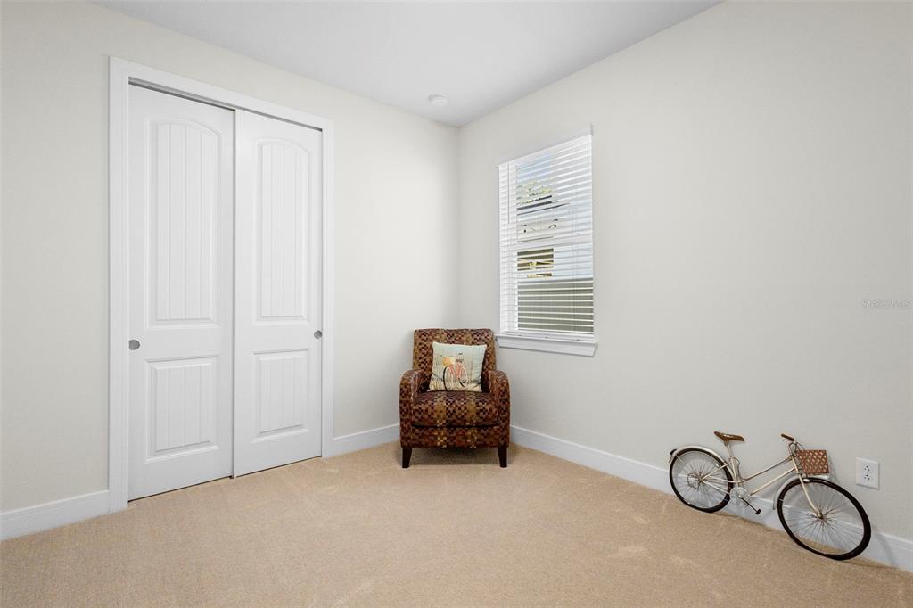 2024 Canopy Terrace Boulevard DeLand, FL 32724 - Photo 8 of 25 a room with furniture and a window