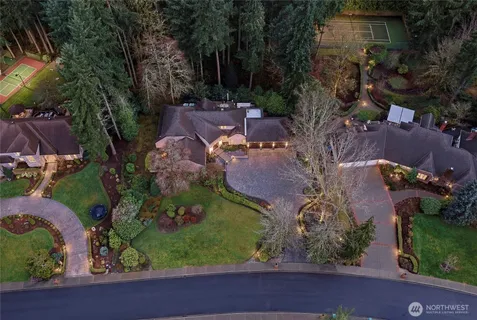 $3,188,000 | 13023 167th Avenue Northeast, Redmond, WA 98052