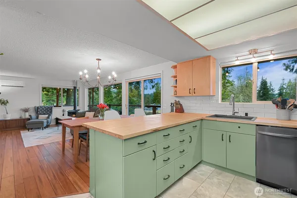 $429,900 | 31 Marigold Drive, Bellingham, WA 98229