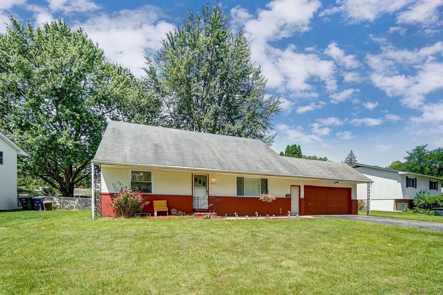 6135 Karl Road Columbus, OH 43229 - Photo 1 of 28 Gallery Image 1