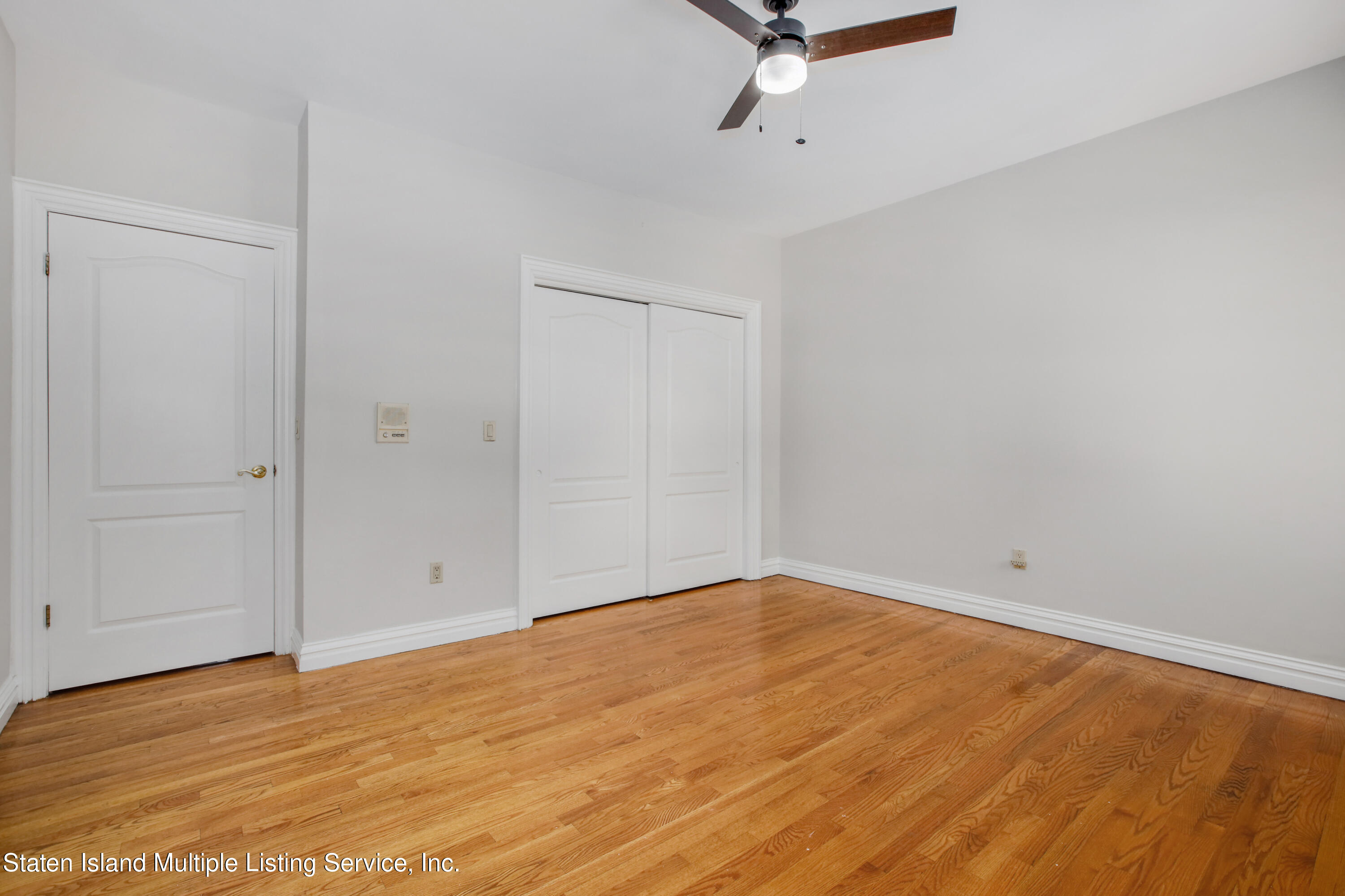 2 Circle Road Staten Island, NY 10304 - Photo 28 of 39 VMD_036