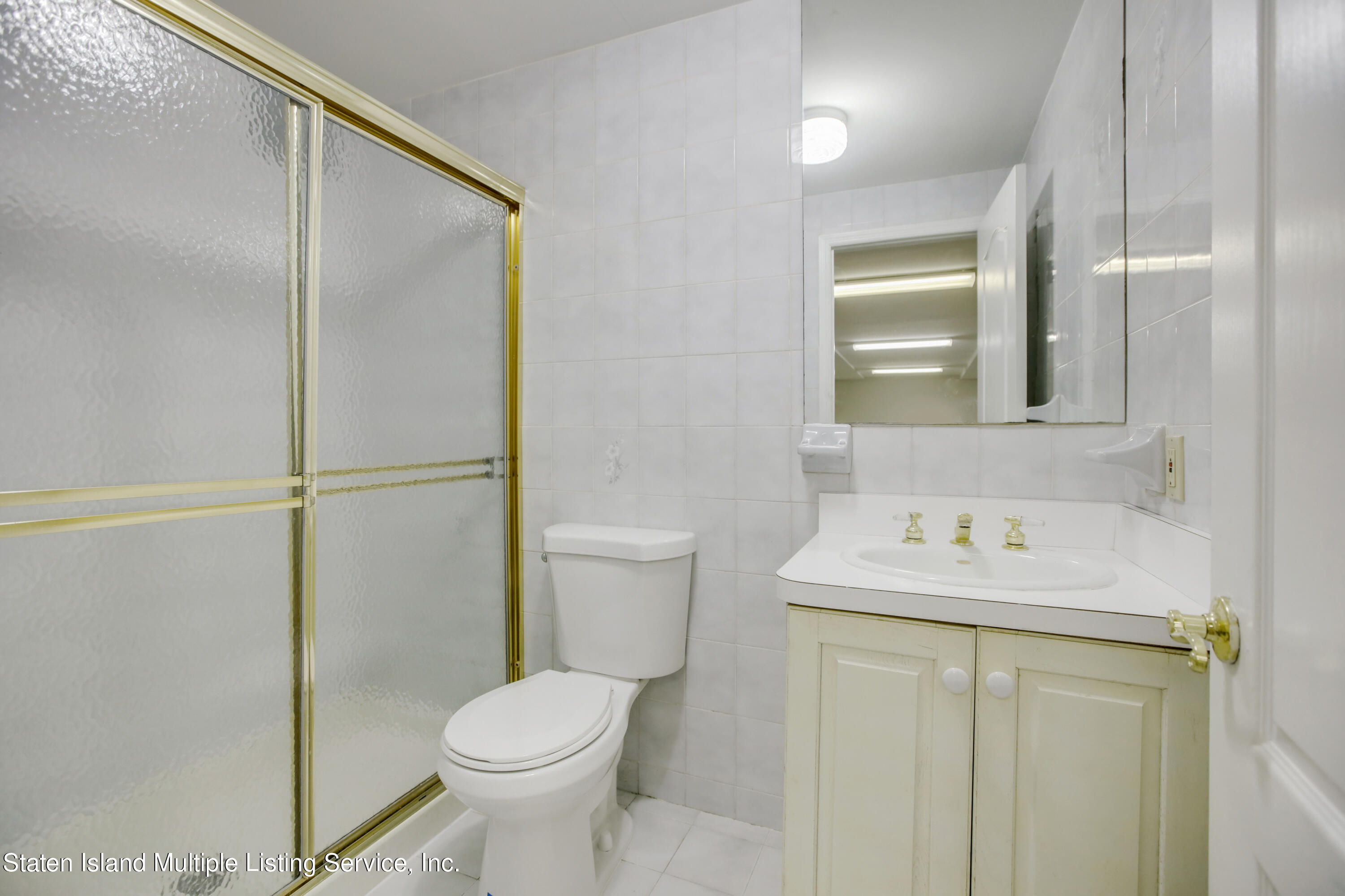 2 Circle Road Staten Island, NY 10304 - Photo 37 of 39 VMD_045