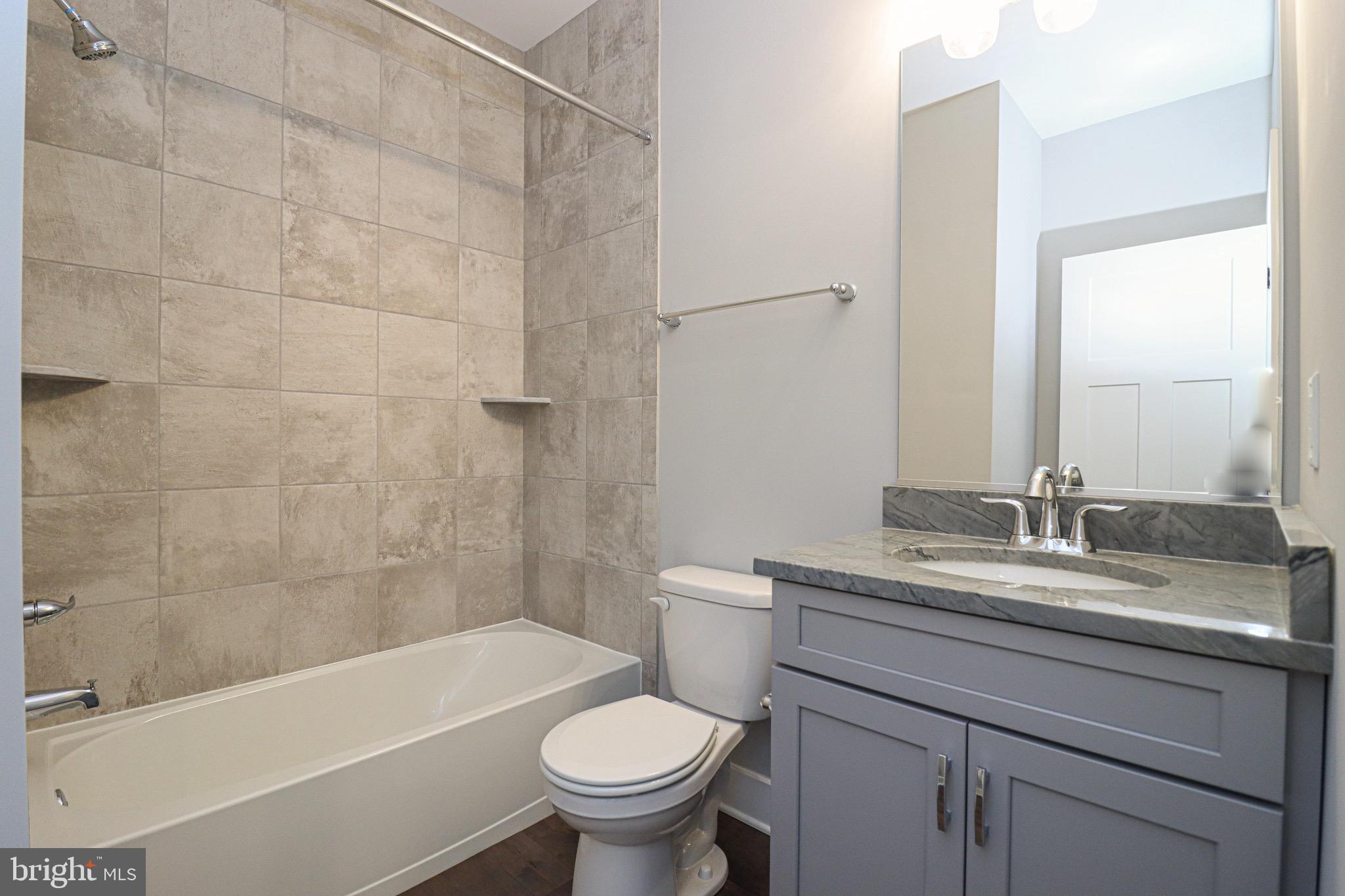 1305 Polyanski Drive Pasadena, MD 21122 - Photo 16 of 50 Main Level Full Bath