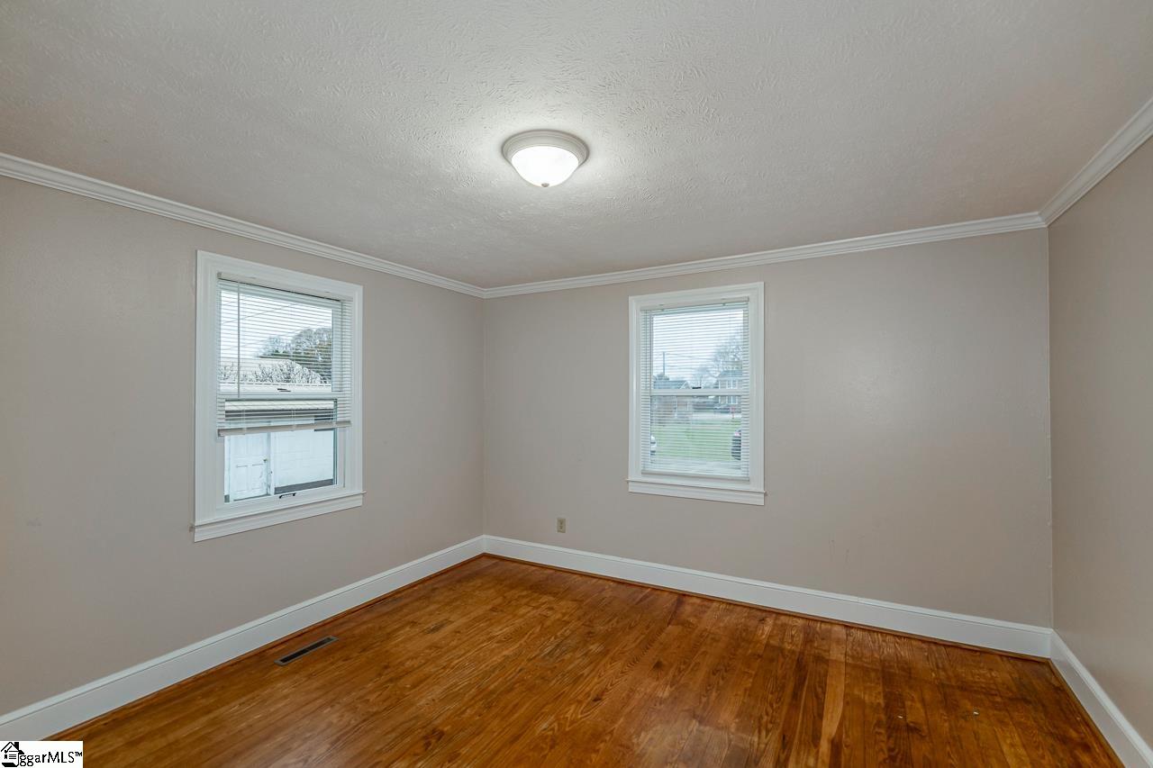 906 East Georgia Road Simpsonville, SC 29681 - Photo 19 of 29 Gallery Image 19