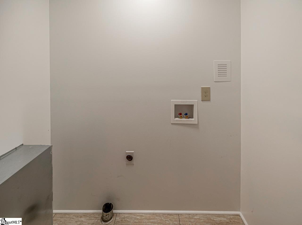 906 East Georgia Road Simpsonville, SC 29681 - Photo 20 of 29 Gallery Image 20