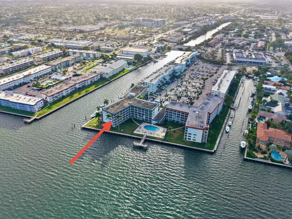$550,000 | 100 Paradise Harbour Boulevard, Unit 304, North Palm Beach, FL 33408