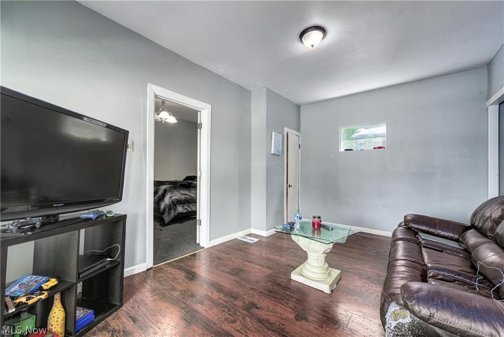 2945 Fulton Road Cleveland, OH 44113 - Photo 7 of 26 Gallery Image 7