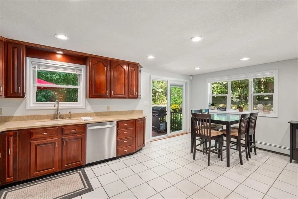75 Westview Street Lexington, MA 02421 - Photo 24 of 33