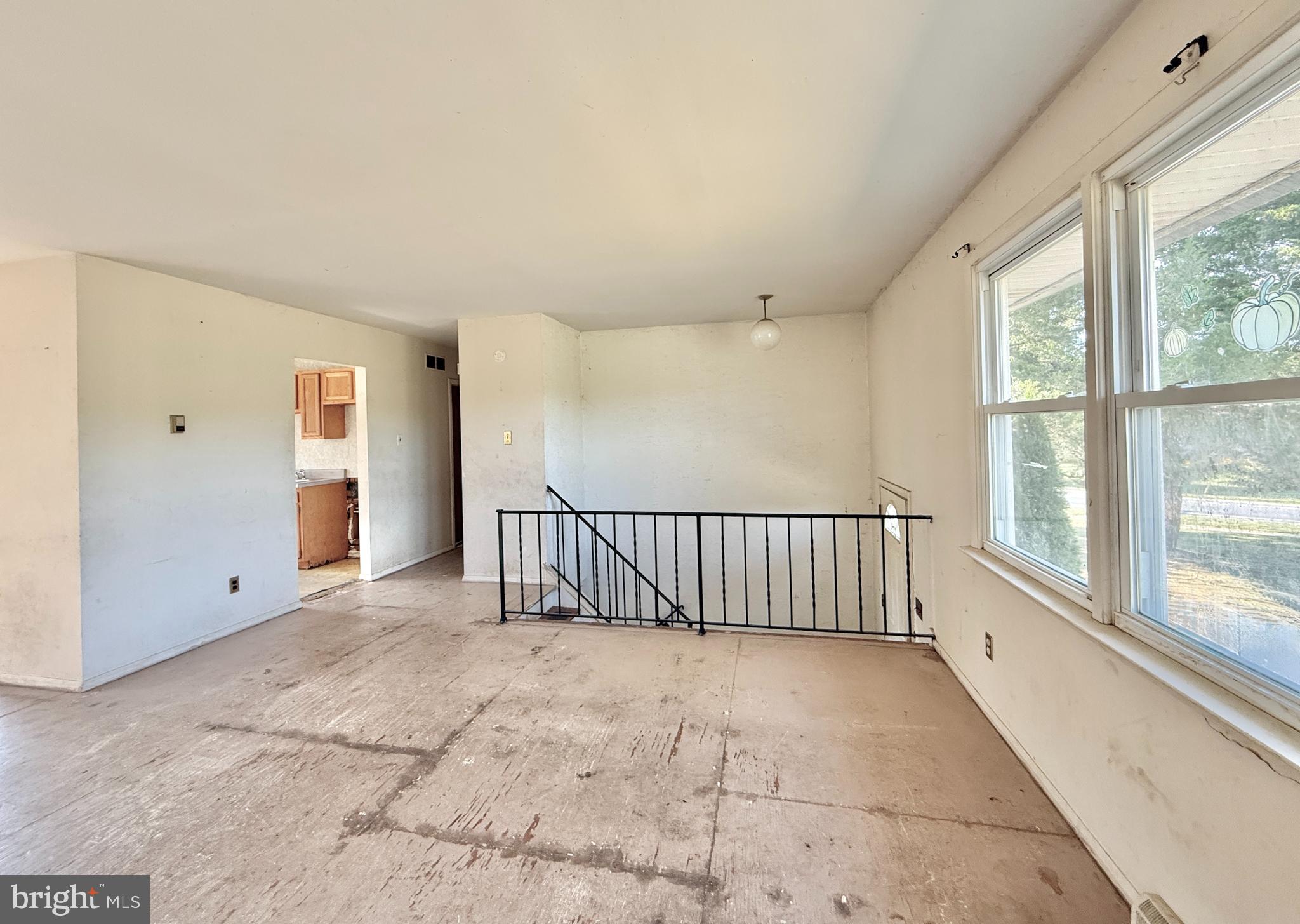 2020 Union Road Vineland, NJ 08361 - Photo 5 of 26