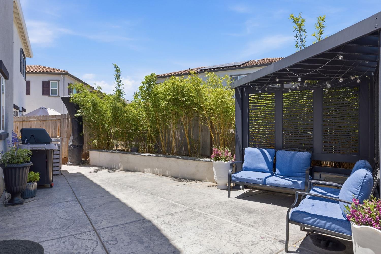 12201 Encanto Way Rancho Cordova, CA 95742 - Photo 35 of 38