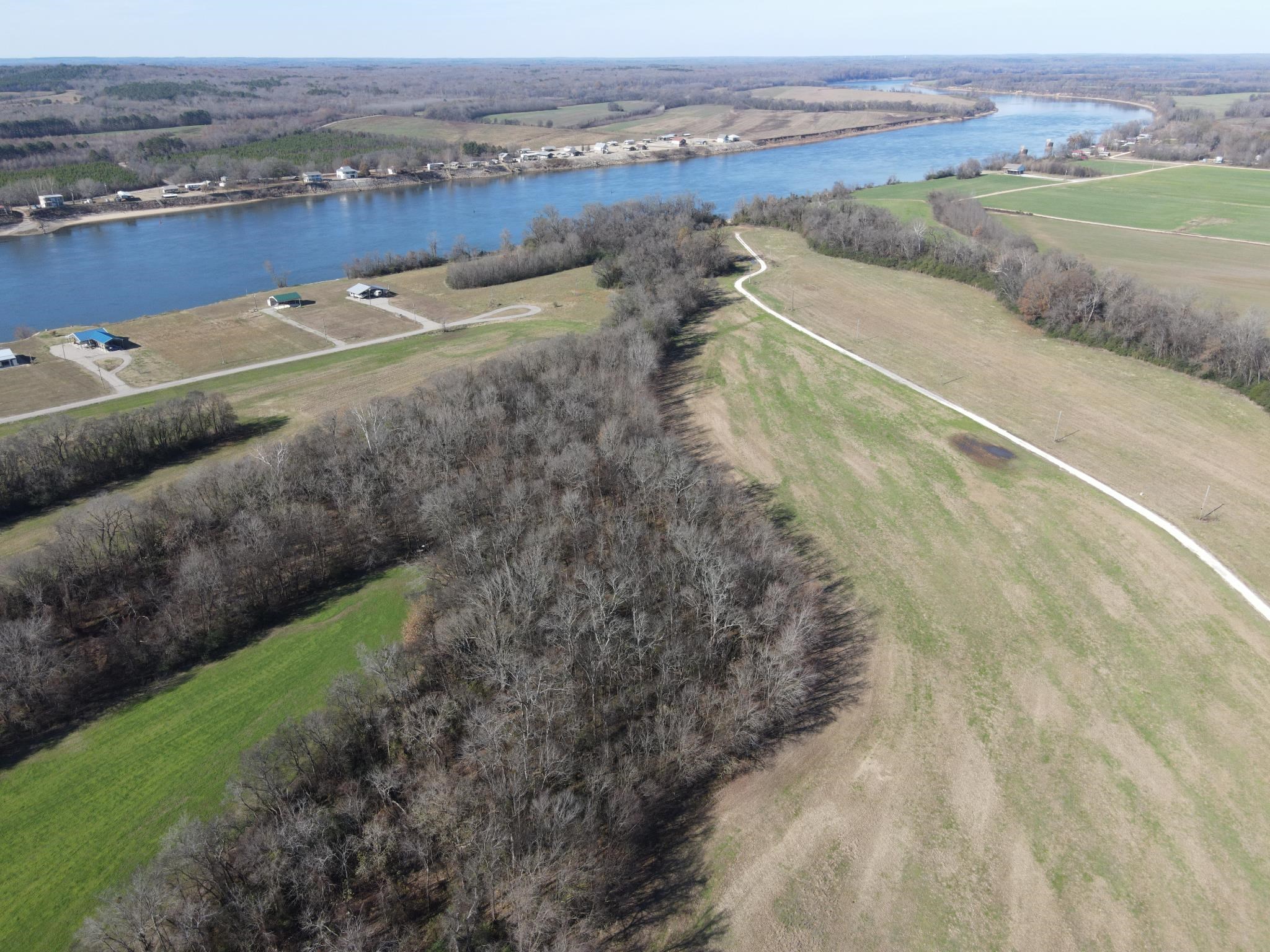 1 Bandit Way Savannah, TN 38372 - Photo 3 of 23 an aerial view of a house with a outdoor space