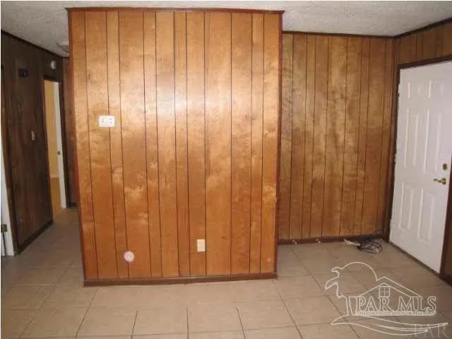 $255,000 | 905 Calhoun Avenue, Pensacola, FL 32507