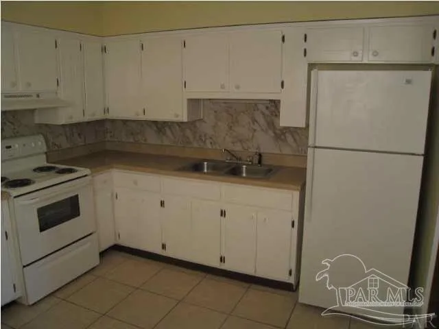 $255,000 | 905 Calhoun Avenue, Pensacola, FL 32507