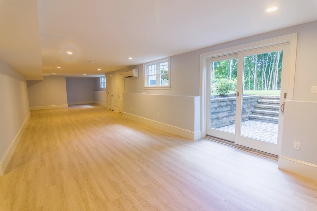 397 Sudbury Road Concord, MA 01742 - Photo 10 of 16 Gallery Image 10