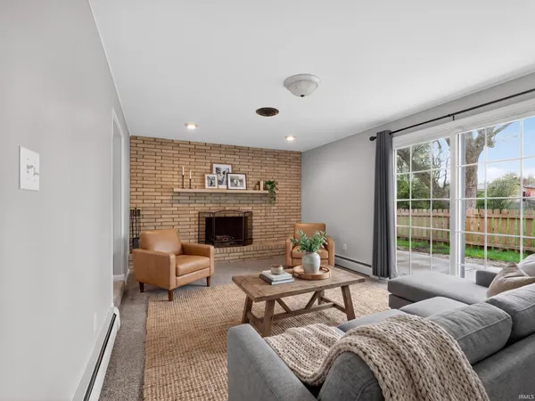 $299,900 | 1103 Candlewood Way, Fort Wayne, IN 46845