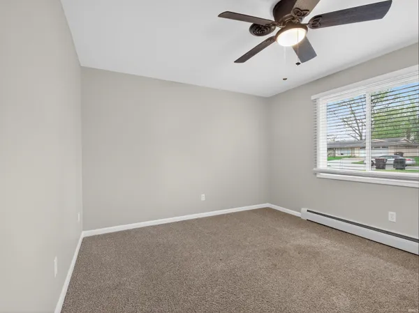 $299,900 | 1103 Candlewood Way, Fort Wayne, IN 46845