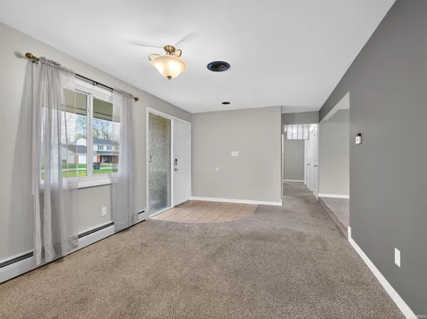 $299,900 | 1103 Candlewood Way, Fort Wayne, IN 46845