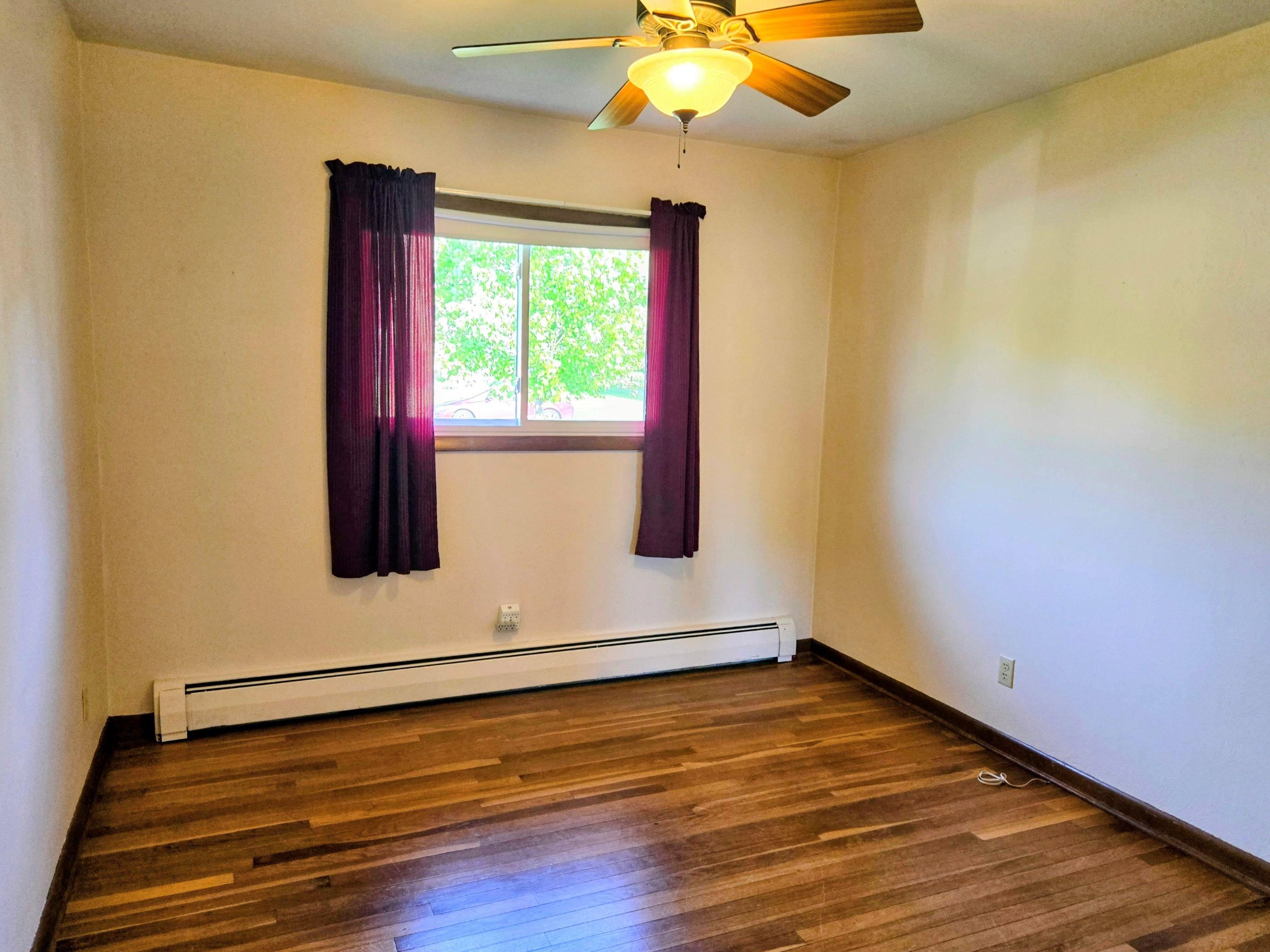 659 Hamburg Street Ripon, WI 54971 - Photo 11 of 32