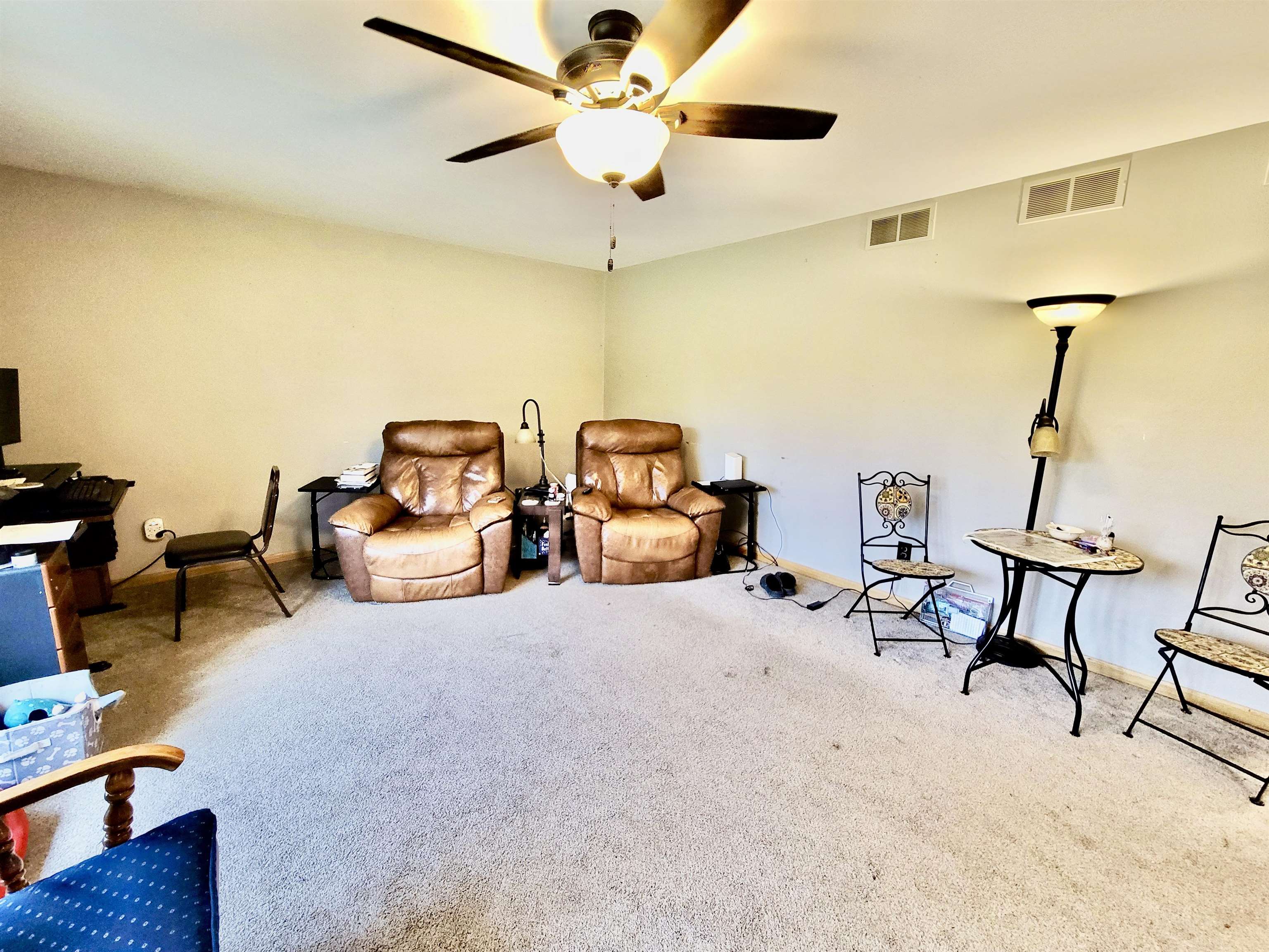 3313 East Tower Road Byron, IL 61010 - Photo 3 of 39 Gallery Image 3