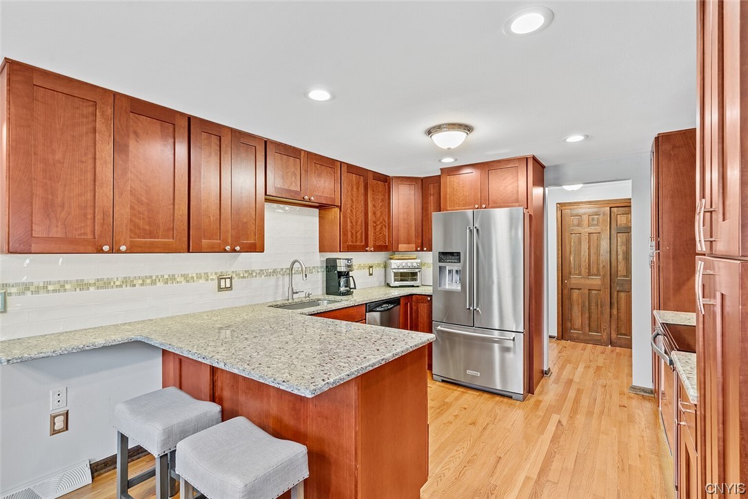 7653 Doubletree Circle Clay, NY 13212 - Photo 11 of 38