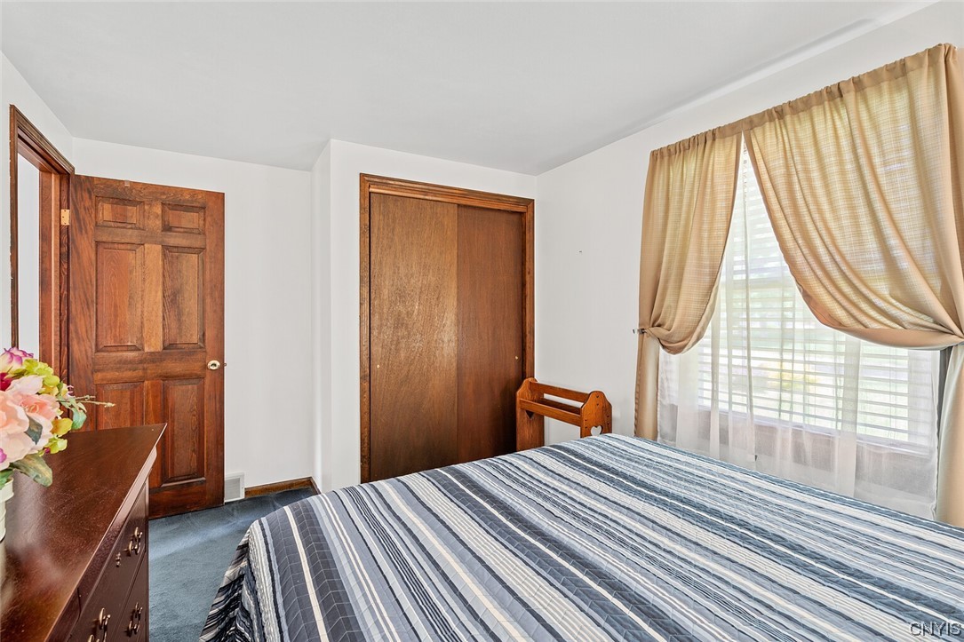 7653 Doubletree Circle Clay, NY 13212 - Photo 20 of 38