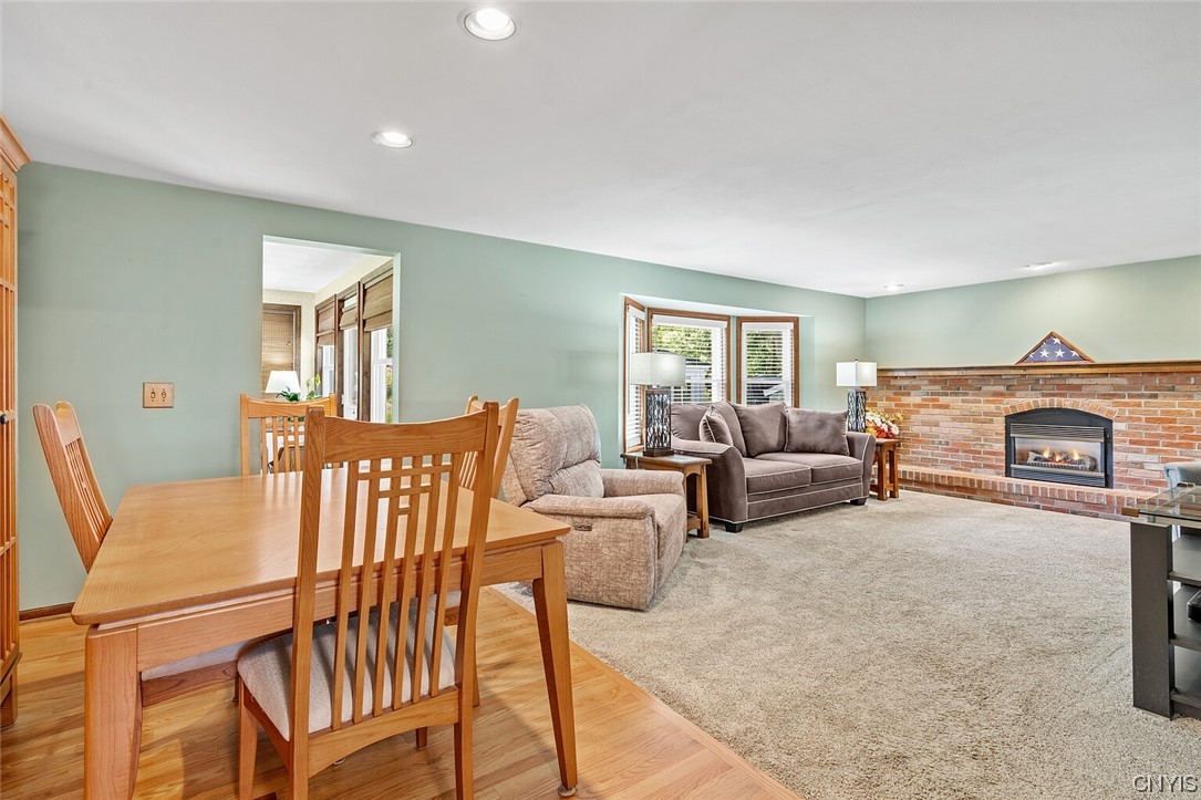 7653 Doubletree Circle Clay, NY 13212 - Photo 5 of 38